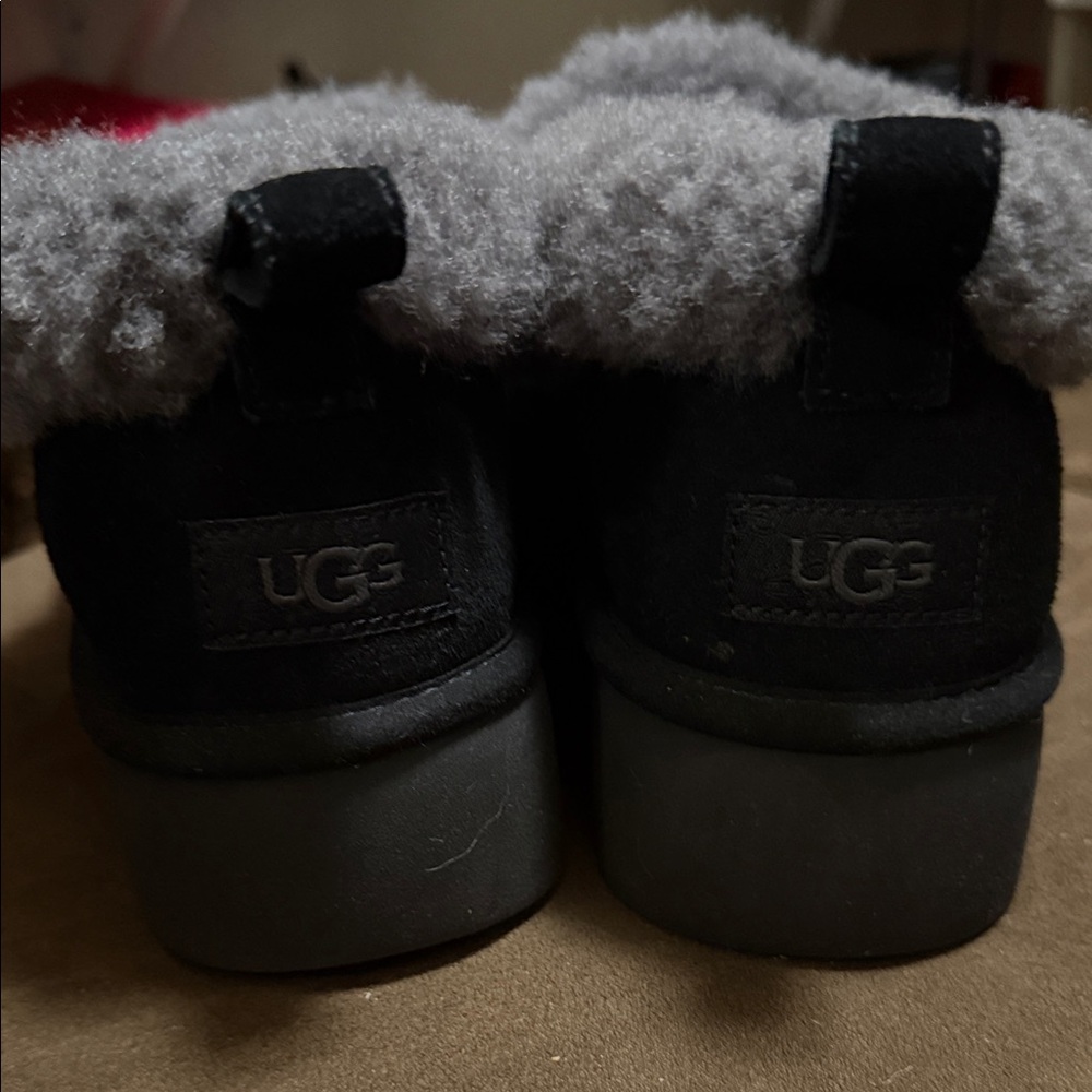 UGG Black and Gray Women's Slippers - Picture 3 of 5